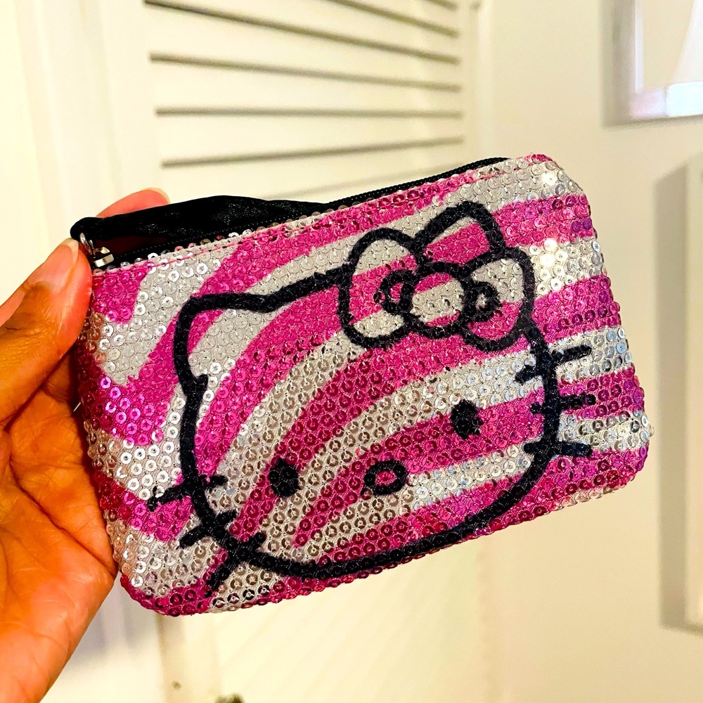 💕Hellokitty Sequins coin purse 💕